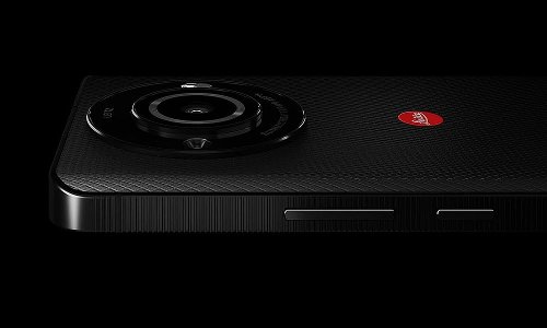 : Leica  Leitz Phone 3  1-   Snapdragon 8 Gen 2 SoC