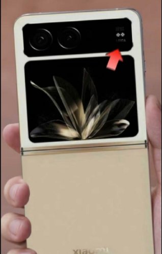 : Xiaomi Mix Flip    