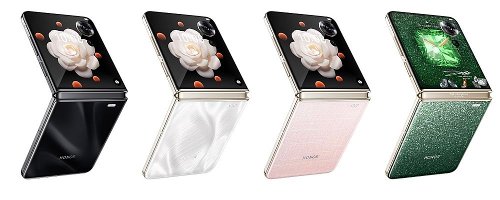 : Honor Magic V Flip     4-  LTPO OLED