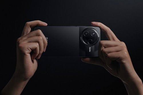 : Poco F7 Pro   Snapdragon 8 Gen 3  