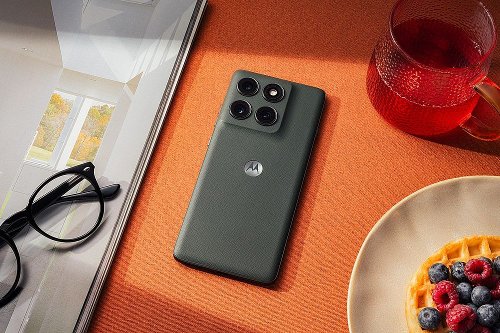 : Motorola  Edge 2025    AI Key