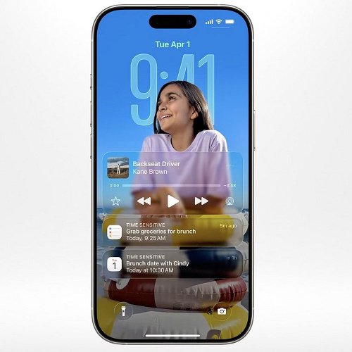 : iOS 26     Liquid Glass,   Visual Intelligence  Games