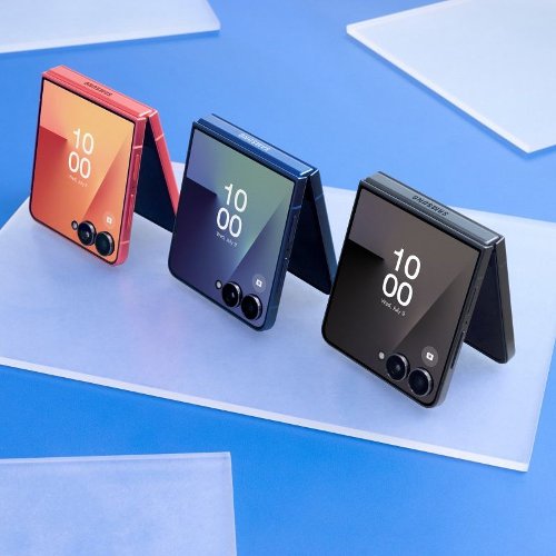 :   Samsung Galaxy Z Flip7  