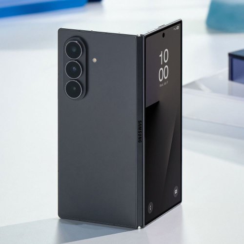 : Samsung Galaxy Z Fold 7     Z Fold