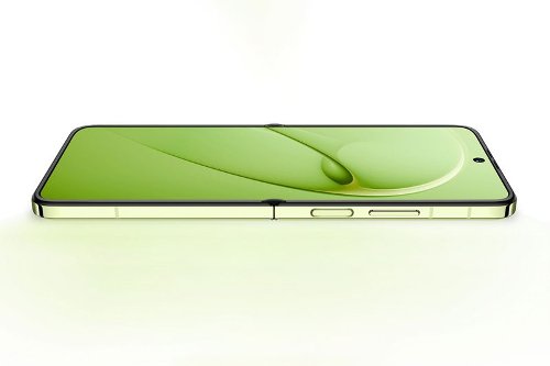 :   Huawei Nova Flip S  