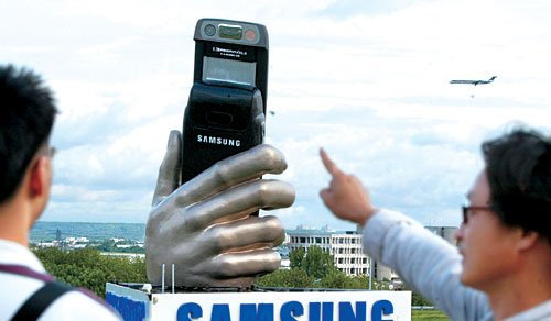   Samsung SGH-D500