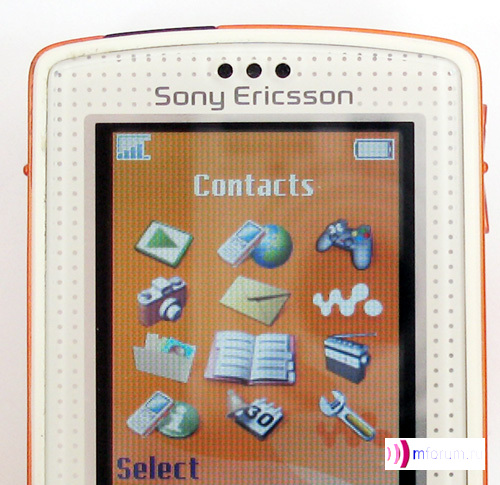    Sony Ericsson W800