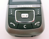   Samsung SGH-D600:    .