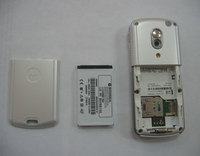 Обзор сотового телефон Motorola ROKR E1