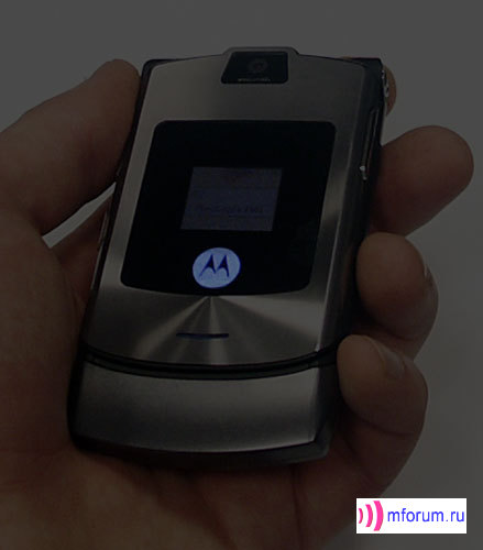    Motorola RAZR V3i  Motorola RAZR V3 Pink 