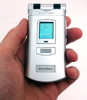    Sony Ericsson Z800