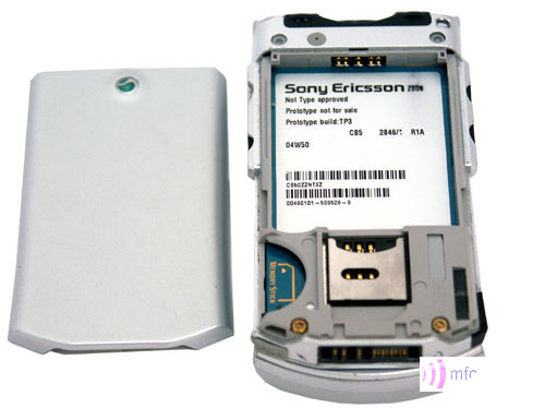    Sony Ericsson Z800