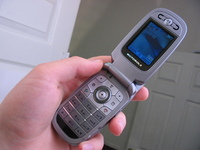    Motorola V235