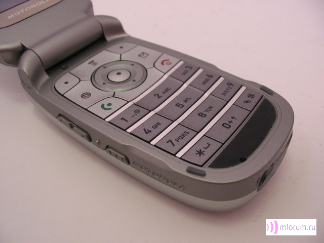    Motorola V235