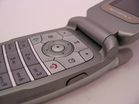    Motorola V235