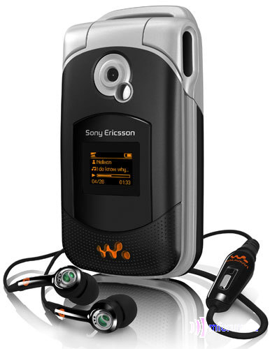    Sony Ericsson Z530i