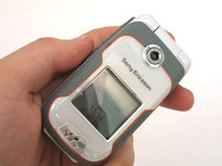    Sony Ericsson W710i