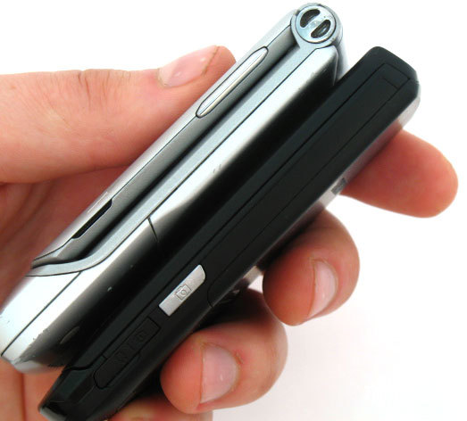    Samsung SGH-D900