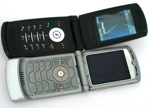  Samsung SGH-D830