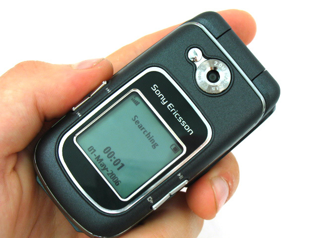    Sony Ericsson Z710i:  