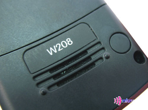 Motorola W208