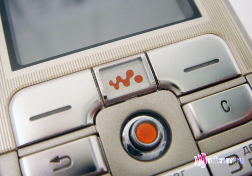 Sony Ericsson W700i