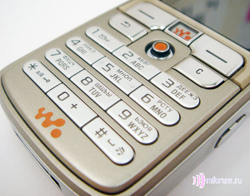 Sony Ericsson W700i