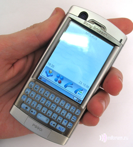 Sony Ericsson P990i