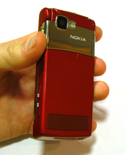  Nokia N76:  