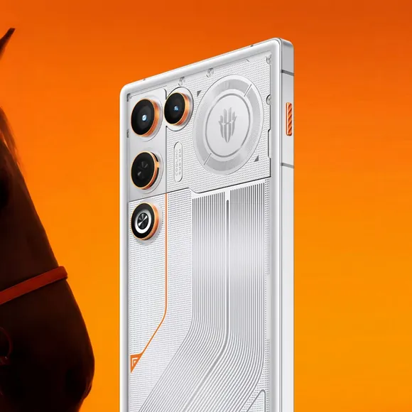 �����: ������� �������� Red Magic 11 Air ��������� � ������